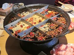 -白乐天毛肚火锅馆(南滨路店)