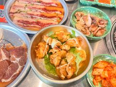 -欧巴炭烤肉오빠숯불구이(南京东路店)