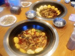 -缘福乡村铁锅炖民宿(八达岭店)