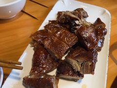 -大众跷脚牛肉馆·非遗传承单位(峨眉山店)