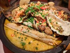 -鸣记脆皮烤鱼·海鲜烤鱼(三八广场店)
