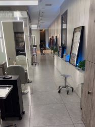 -PE SALON