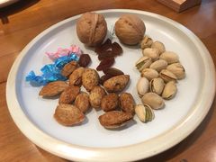 -莲香西域·正宗新疆菜(龙华店)