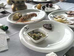 -云顶旋转自助景观餐厅