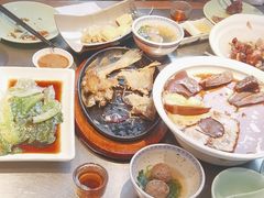 -潮界(LU·ONE凯德晶萃广场店)