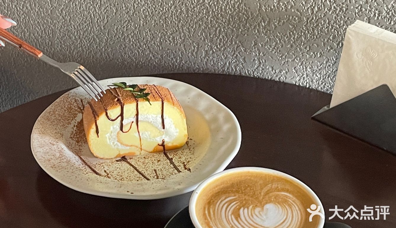 江汉路宝藏小店111 自带松弛感的咖啡店️