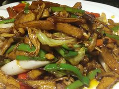 -老六杀猪菜(进乡街店)