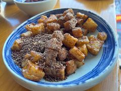 -包整·丝娃娃(一览甲秀楼风景店)