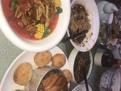 -翔龙茶文化酒店(汉中高铁站万邦旗舰店)