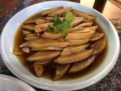 -山里屯铁锅炖(哈尔滨中央大街店)