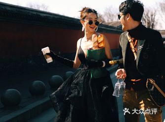 昌平婚纱照～城市街拍婚纱照，属于老北京的浪漫情调