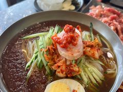 -啊美丽炭火烤肉(滑翔一店)
