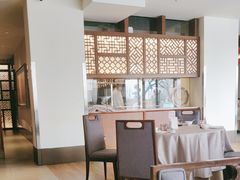 -静之湖湖畔餐厅