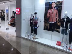 -优衣库(广州天河领展广场店)