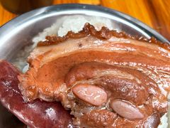 -梁阿婆廿年老牌扣肉糯米饭