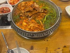 -喇喇排骨火锅·传统韩式脊骨汤(望京西园总店)