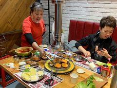 -青瓦炭韩潮烤肉(花园道店)