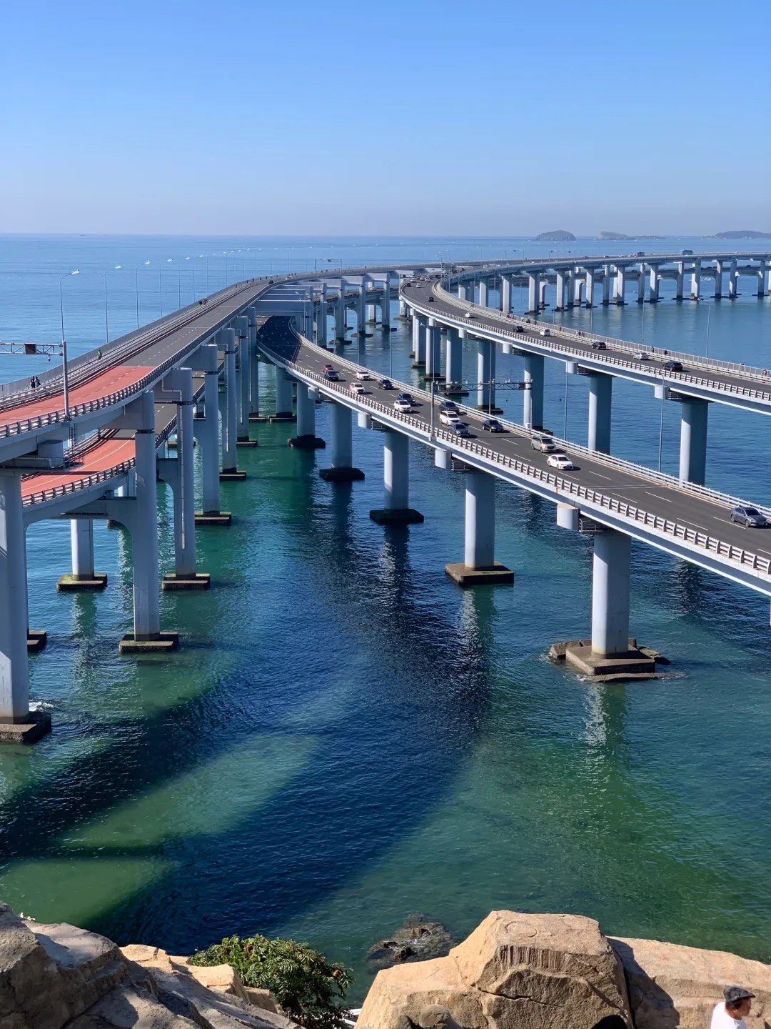情侣浪漫拍照打卡 最美跨海大桥观景点环球旅行