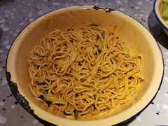 -鹤江桥·红油牛肉粉(SKP店)