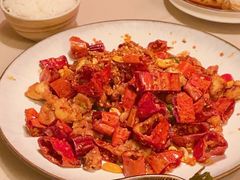 -龙门阵茶屋川菜馆(武康路店)