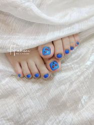 -花岐款式专研健康美甲沙龙