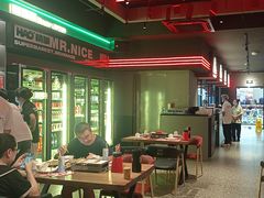 -蚝蚝先生·广式烧烤(信天广场店)