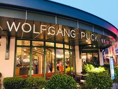 -WOLFGANG PUCK KITCHEN & BAR(迪士尼小镇店)