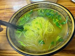 牛肉汤-锅贴大王南翔小笼(临沂二村店)