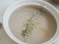 -神秘先生西餐酒廊