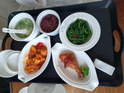 -菁幼月子会所(儿童医院店)