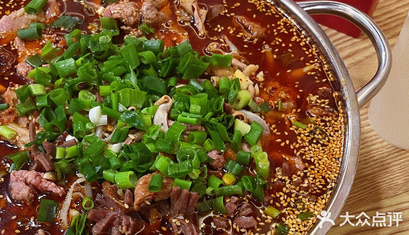 点了双人套餐，一只成都烤鸭，一些配菜