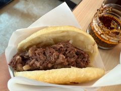 -闫家驴肉老店(华电一校店)