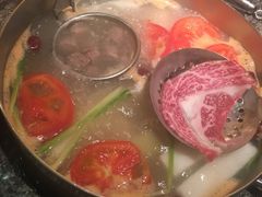 -辉哥火锅(虹桥路店)