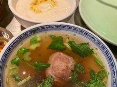 -潮界(LU·ONE凯德晶萃广场店)