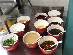 -菲哥麻辣烫(贵山小区店)