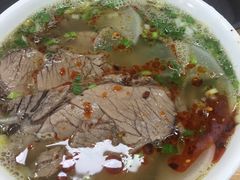 -马德元纯汤牛肉面(太奥广场店)