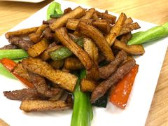 -粤仔湾砂锅粥(阳光店)