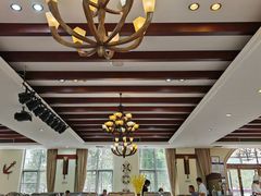 -起士林西餐厅(东经路店)