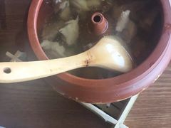 -云海肴·汽锅鸡·云南代表菜(天山百盛优客店)