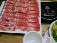 -珍巴奴毛肚牛肉小火锅(四惠店)