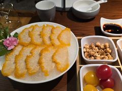 -花菇朵·云山雀 ll 野生菌锅·野果酸汤·精品滇菜(万柳店)