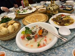 -巴扎美食·新疆菜·西域歌舞表演餐厅(新疆大厦店)