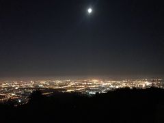 -鬼笑石后山停车场