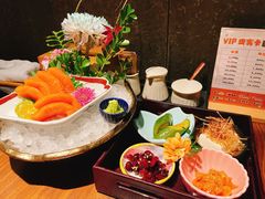 -牛道·和牛九食(市府恒隆广场店)