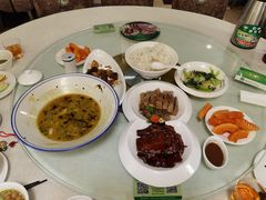 -椿记烧鹅(叠彩店)