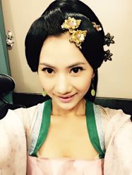 -盘子女人坊生日照·摄影馆(华强店)