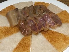 厨娘腊味煎锅巴-小厨娘淮扬菜(六合欢乐港店)