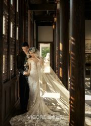 -雪中彩影婚纱摄影·微光艺术中心