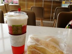 -奈雪的茶(金地广场店)