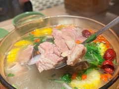 -耶里夏丽·丝路国际·新疆餐厅(浦东区东方路店)